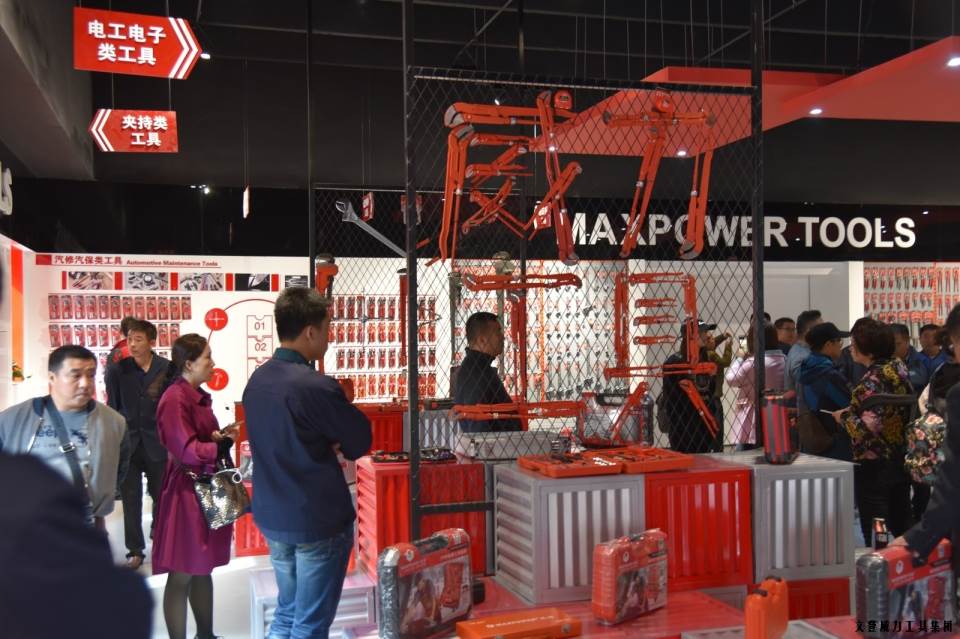 参观新展厅_54.JPG “精诚合作,共创辉煌”YH533388银河工具第六届全国优秀经销商大会圆满落幕(图41)